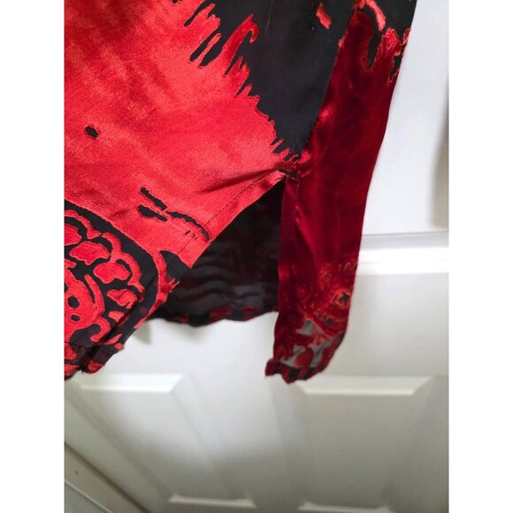 Chicos Design Women's Red & Black Abstract Long Sleeve Silk Boho Button-Up Blous - Picture 4 of 8